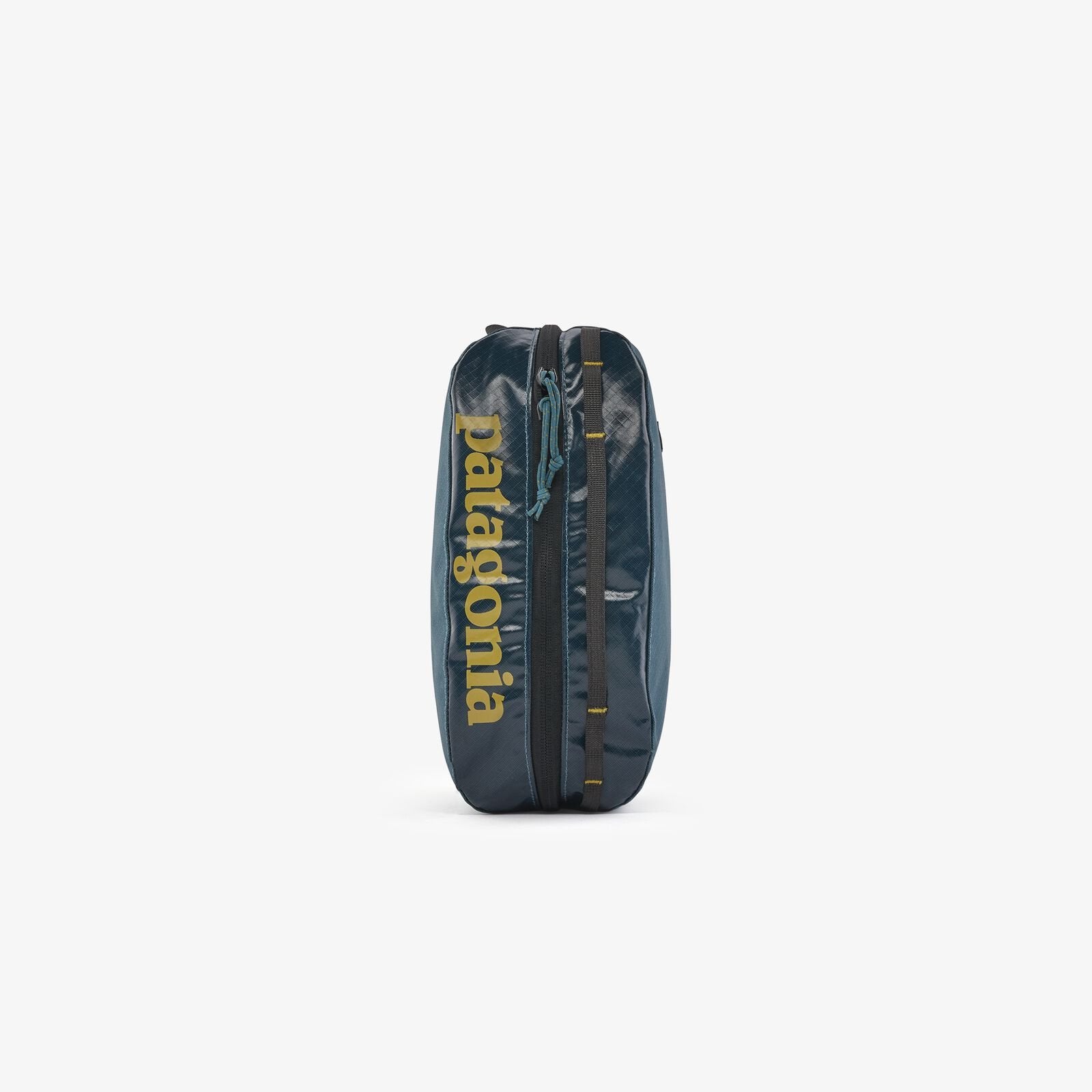 Patagonia Black Hole Cube - Medium Mangrove Outfitters Fly Shop Patagonia Black Hole Cube - Medium Mangrove Outfitters Fly Shop